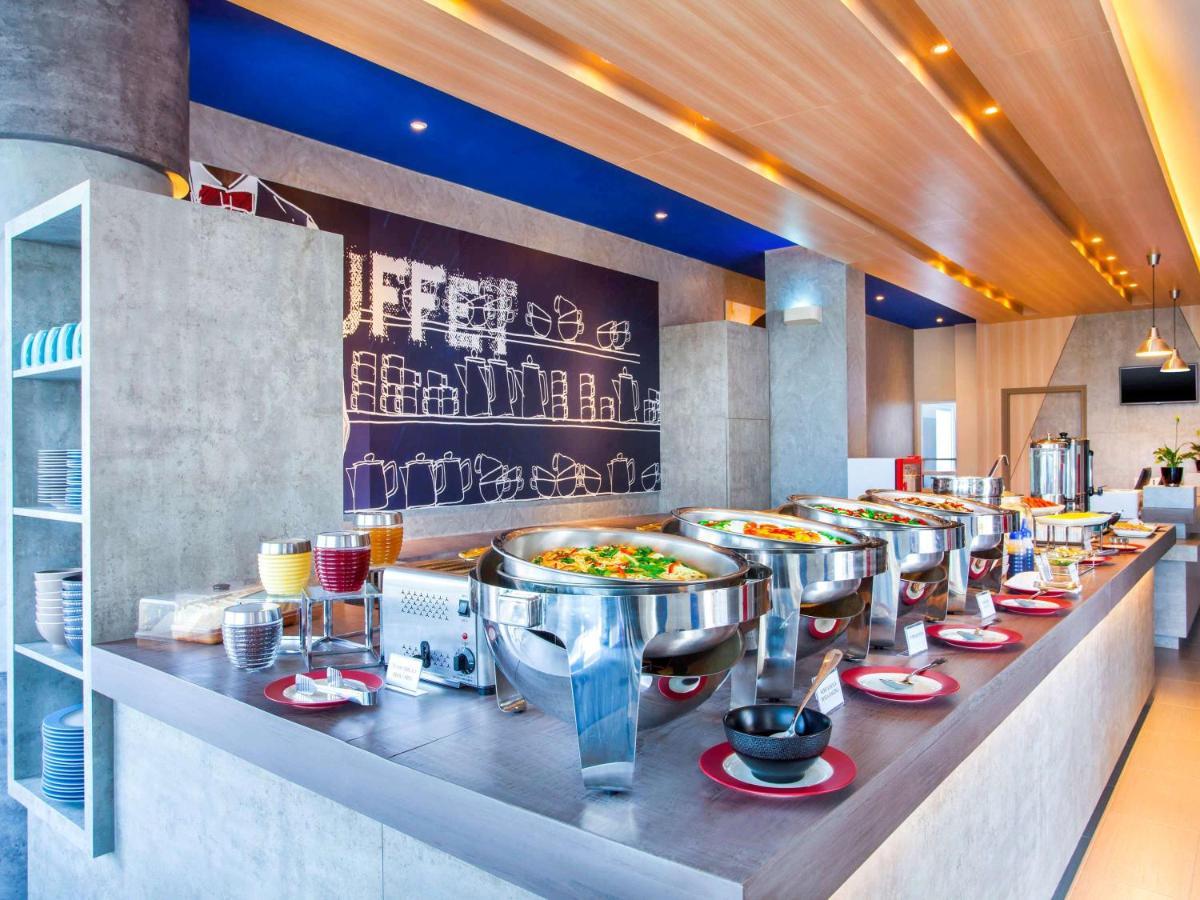 Ibis Budget Cirebon Exterior foto